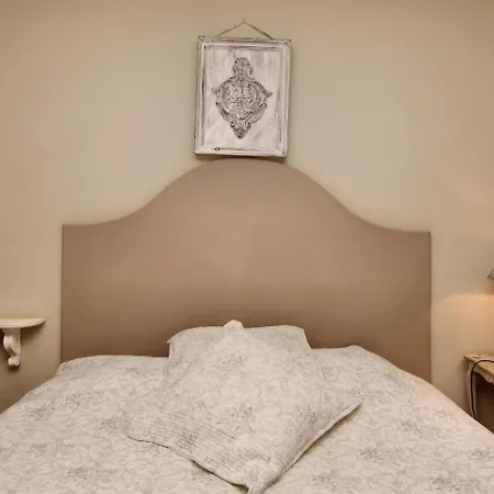 Cozy, Authentic House In A Quiet Village, Also As The Big House Be-6698-15 펜션 Petit-Thier